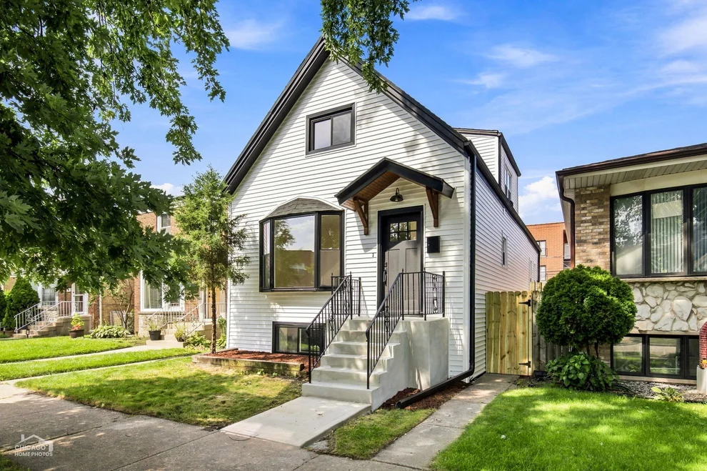 Unit for sale at 5722 W Grover Street, Chicago, IL 60630