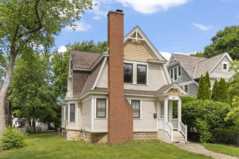 Unit for sale at 119 S Ellsworth Street, Naperville, IL 60540