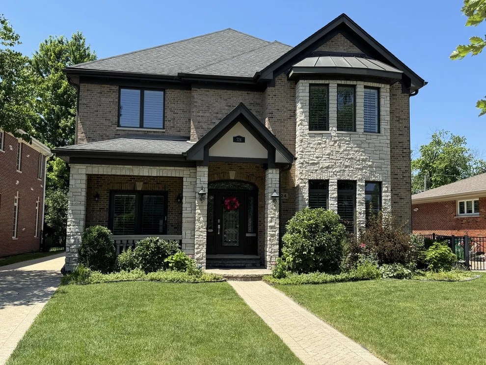 Unit for sale at 724 Sylviawood Avenue, Park Ridge, IL 60068