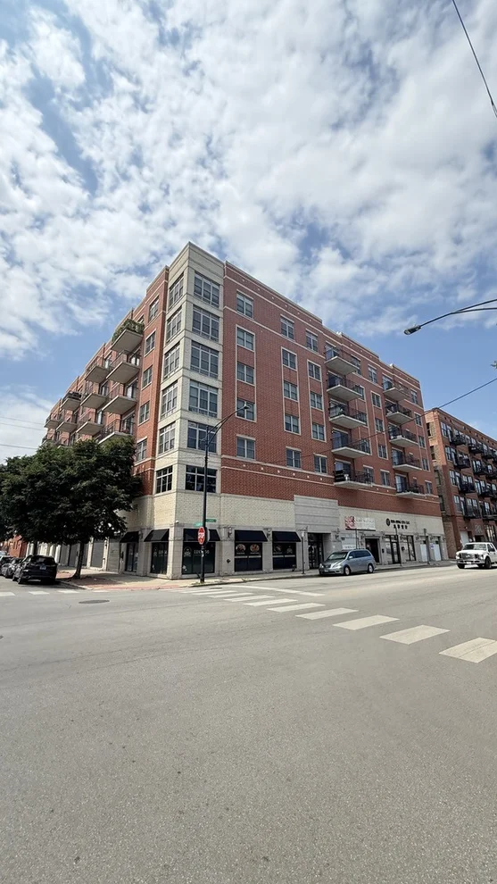 Unit for sale at 2322 S CANAL Street, Chicago, IL 60616