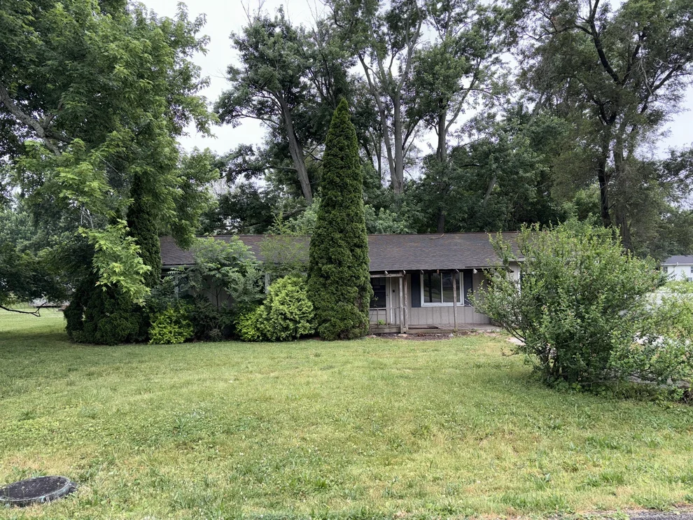 Unit for sale at 43 Corman Court, Decatur, IL 62521