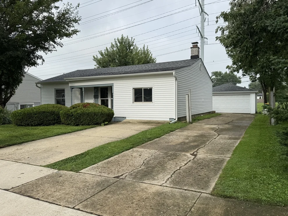 Unit for sale at 205 Linden Avenue, Romeoville, IL 60446