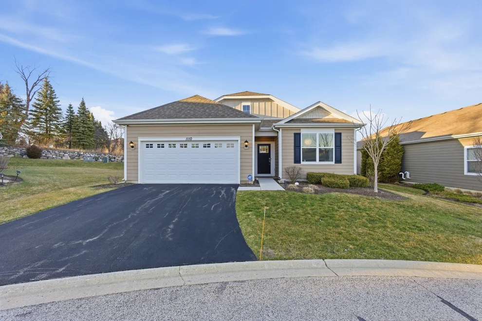 Unit for sale at 1110 Redtail Court, Woodstock, IL 60098