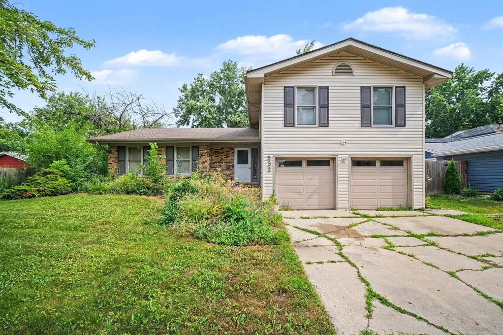 Unit for sale at 532 Carlyle Lane, Bolingbrook, IL 60440