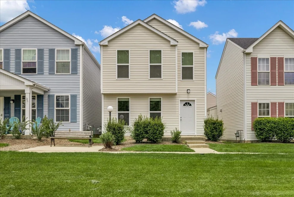Unit for sale at 943 Four Seasons Boulevard, Aurora, IL 60504