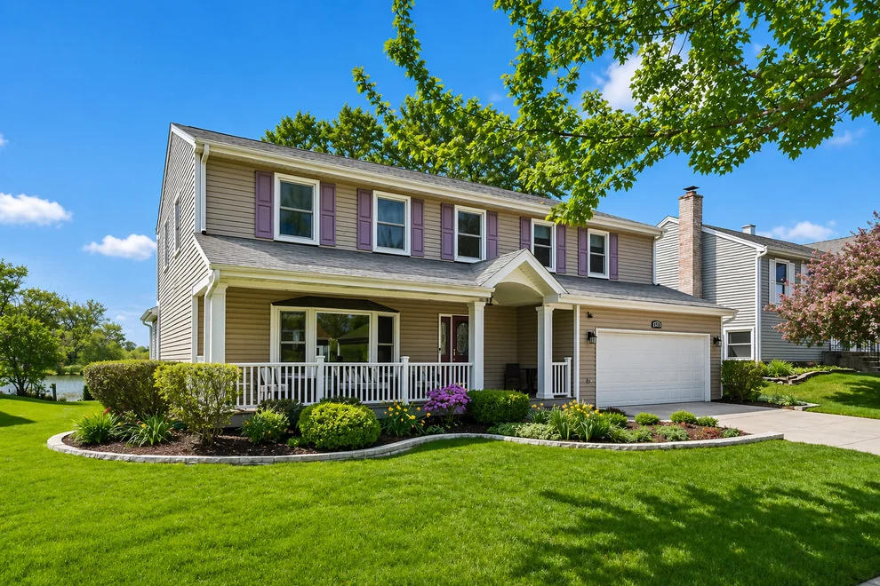 Unit for sale at 2025 Ivy Court, Schaumburg, IL 60194
