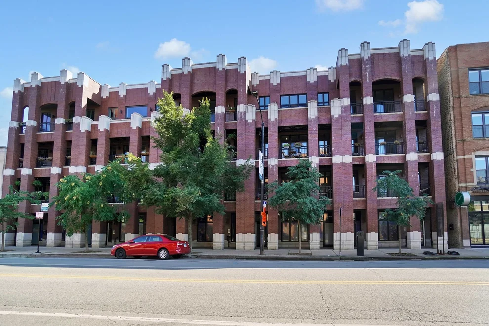 Unit for sale at 1411 W CHICAGO Avenue, Chicago, IL 60642