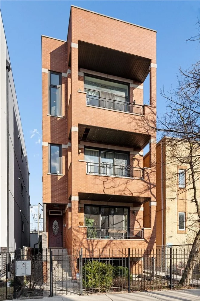 Unit for sale at 1541 N Artesian Avenue, Chicago, IL 60622