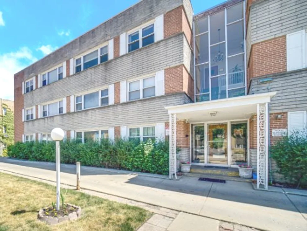 Unit for sale at 4949 Church Street, Skokie, IL 60077