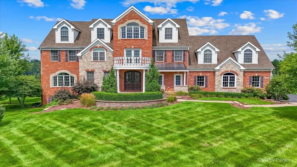 Unit for sale at 3512 DEEP WOOD Drive, Crystal Lake, IL 60012