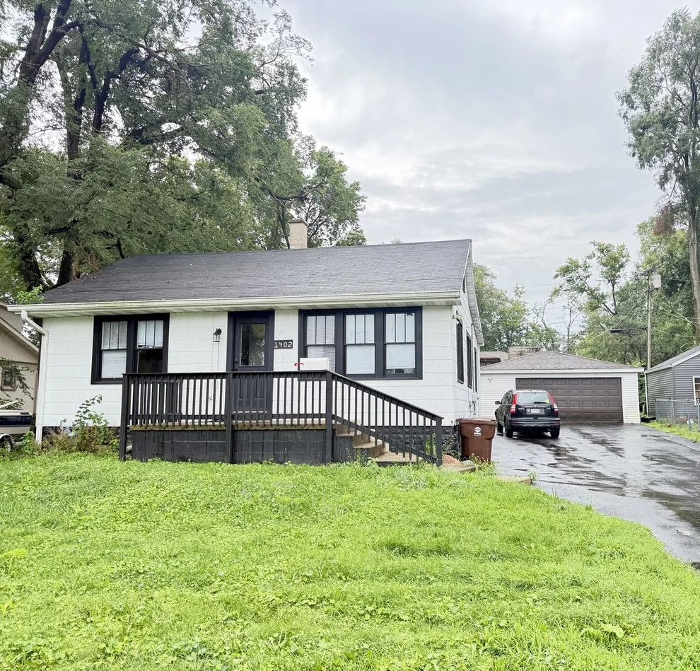 Unit for sale at 1402 5th Avenue, Joliet, IL 60433