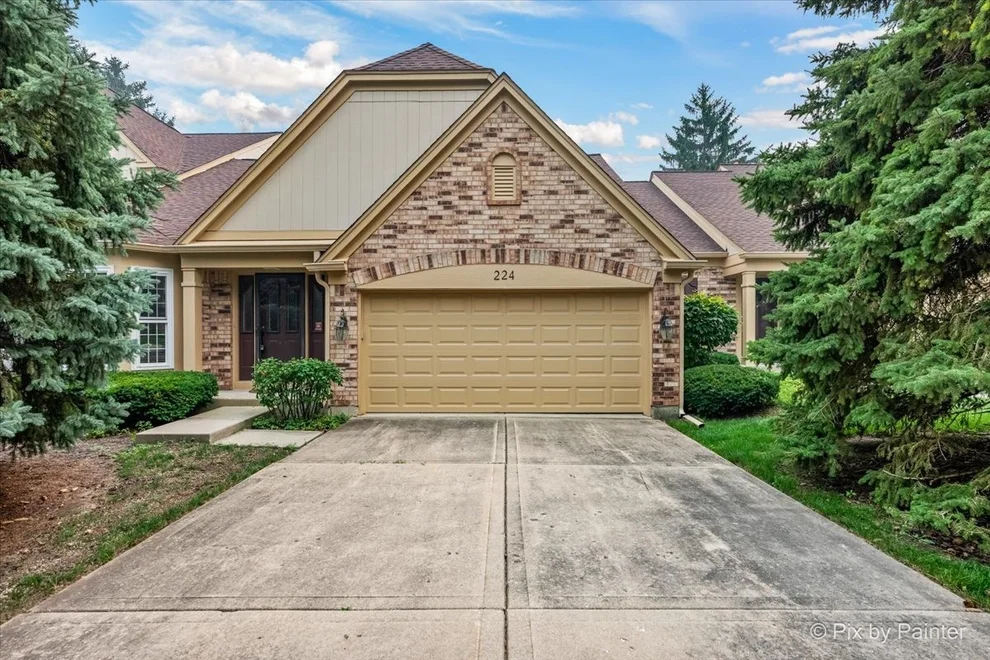 Unit for sale at 224 LORRAINE Circle, Bloomingdale, IL 60108