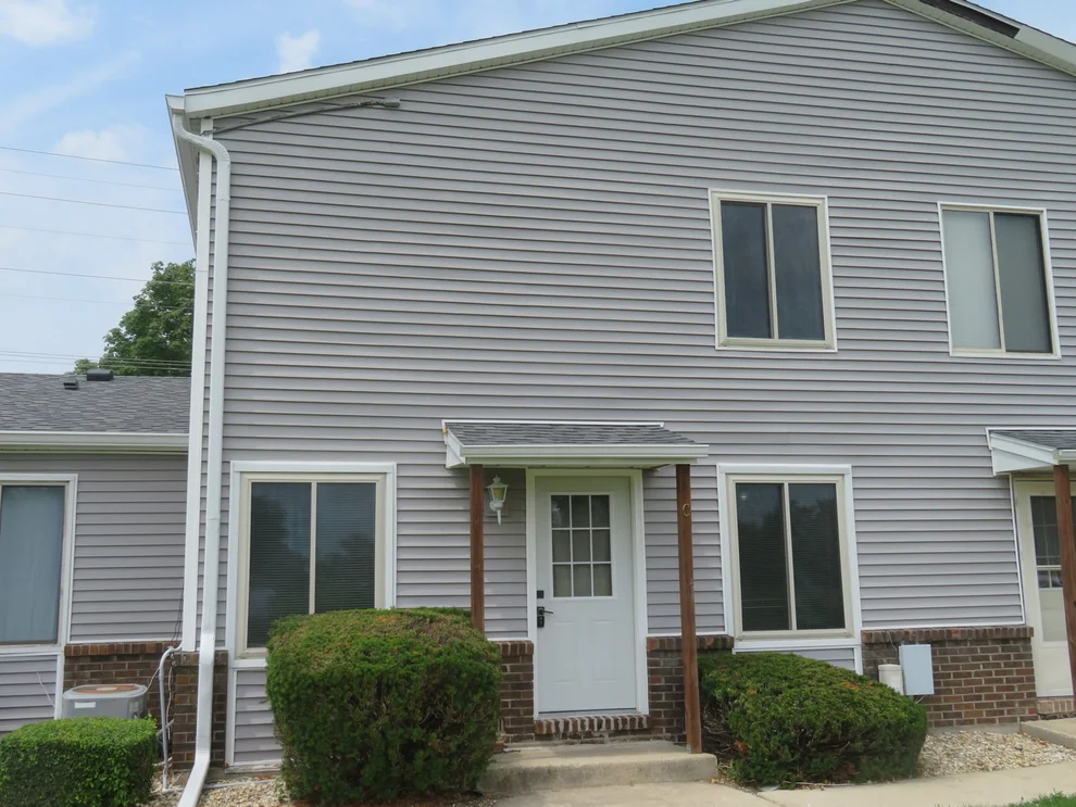 Unit for sale at 1901 C Lisbon Road, Morris, IL 60450