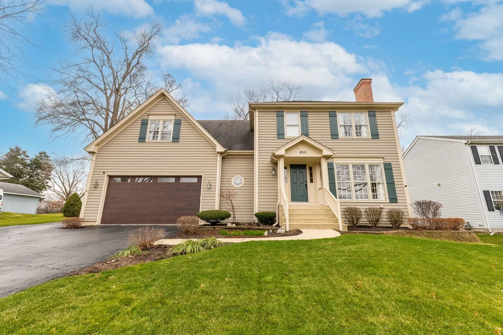 Unit for sale at 850 Main Street, West Chicago, IL 60185