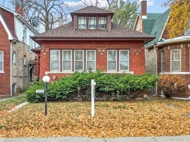 Unit for sale at 8030 S Prairie Avenue, Chicago, IL 60619
