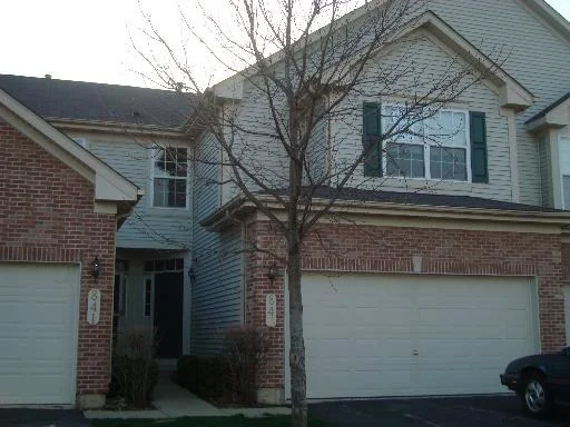 Unit for sale at 845 Riding Lane, St. Charles, IL 60174