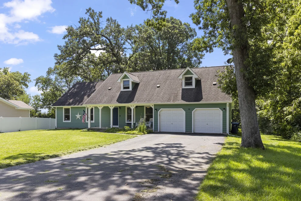 Unit for sale at 43W753 Oakleaf Drive, Elburn, IL 60119