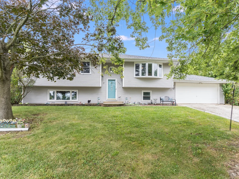 Unit for sale at 1243 Rick Court, Joliet, IL 60431