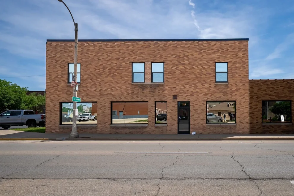 Unit for sale at 125 S Park Street, Streator, IL 61364