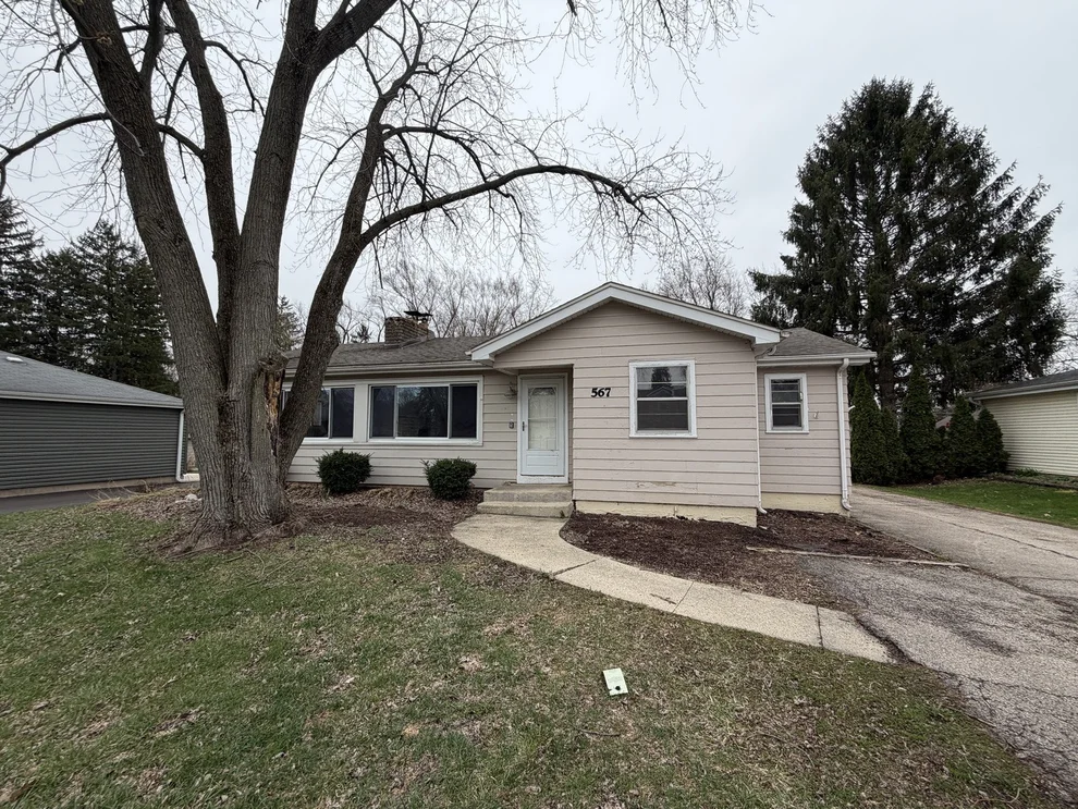 Unit for sale at 28W567 Forest View Avenue, Warrenville, IL 60555