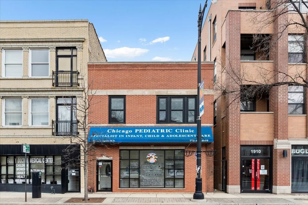 Unit for sale at 1916 W IRVING PARK Road, Chicago, IL 60613
