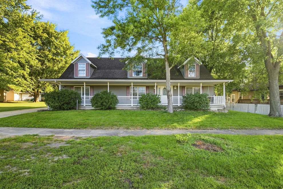 Unit for sale at 415 E Hamilton Street, Odell, IL 60460