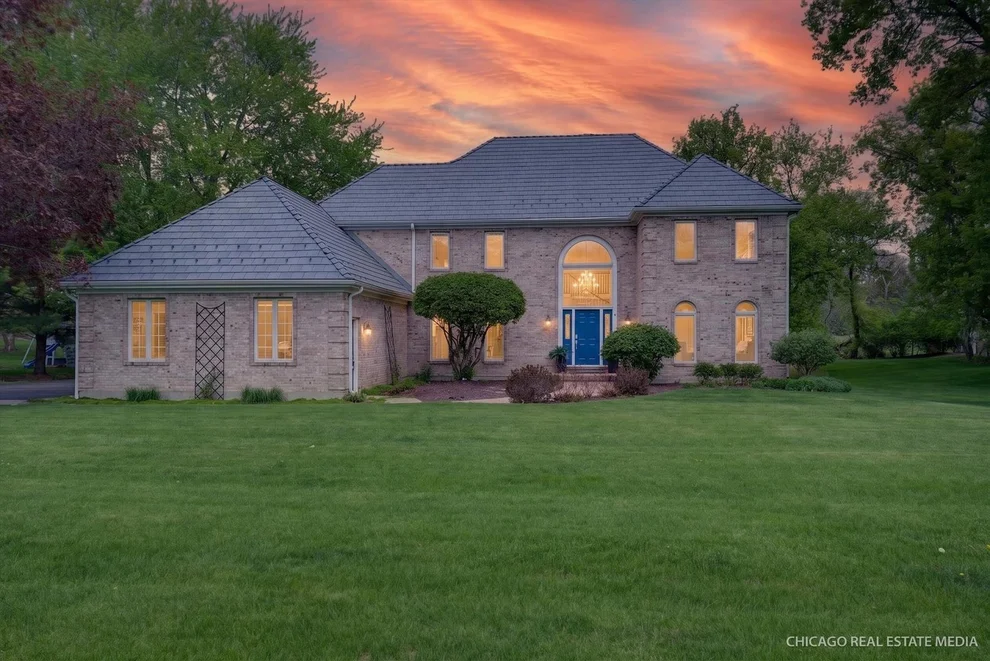 Unit for sale at 676 Old Westbury Road, Crystal Lake, IL 60012
