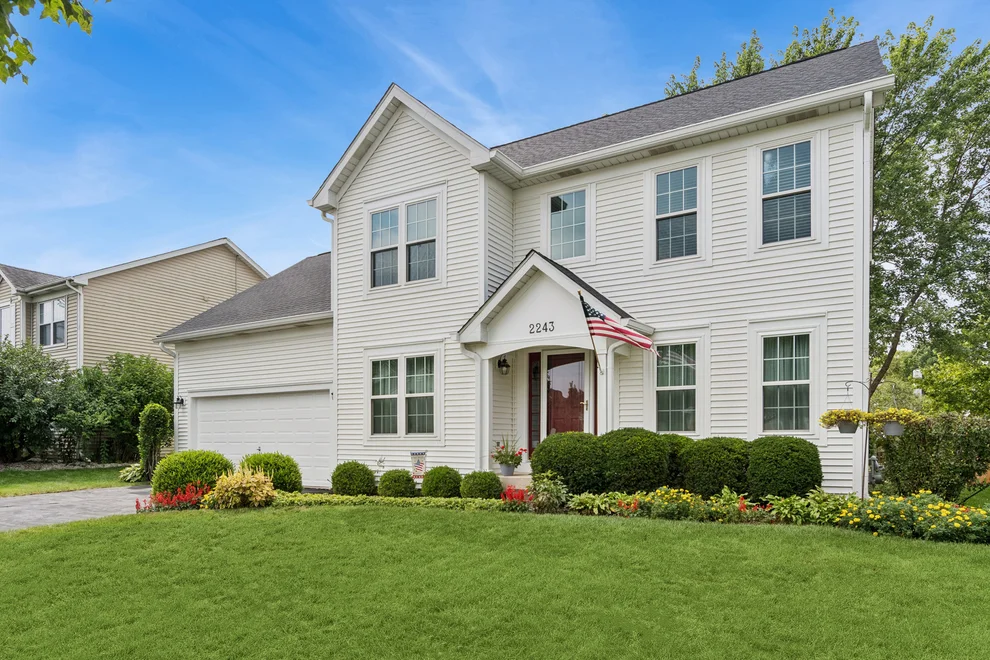 Unit for sale at 2243 Cheshire Drive, Aurora, IL 60502