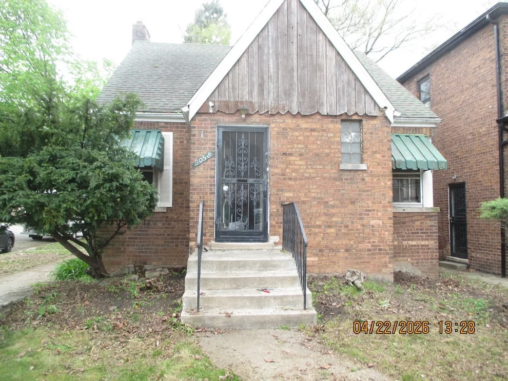 Unit for sale at 9058 S Jeffery Boulevard, Chicago, IL 60617