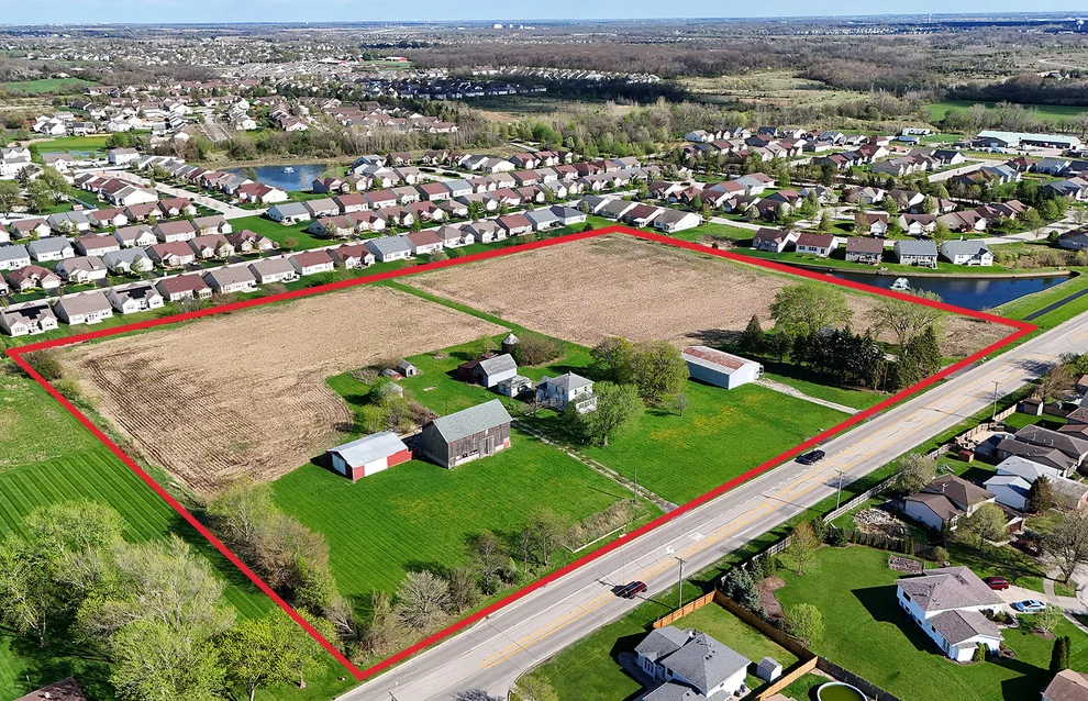 Unit for sale at 1758 S Briggs Street, Lockport, IL 60441