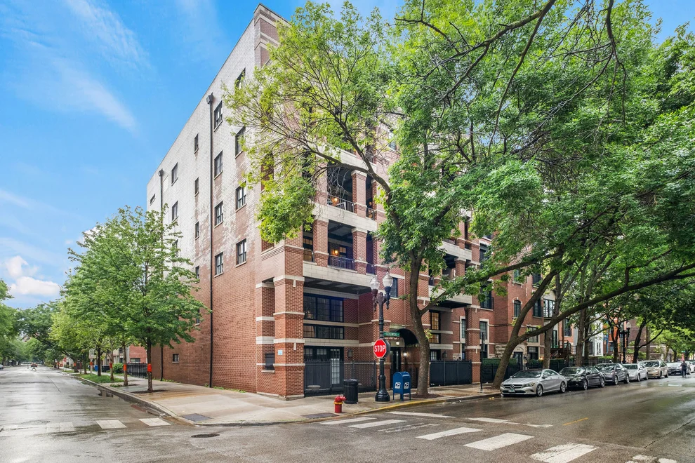 Unit for sale at 1502 N Sedgwick Street, Chicago, IL 60610