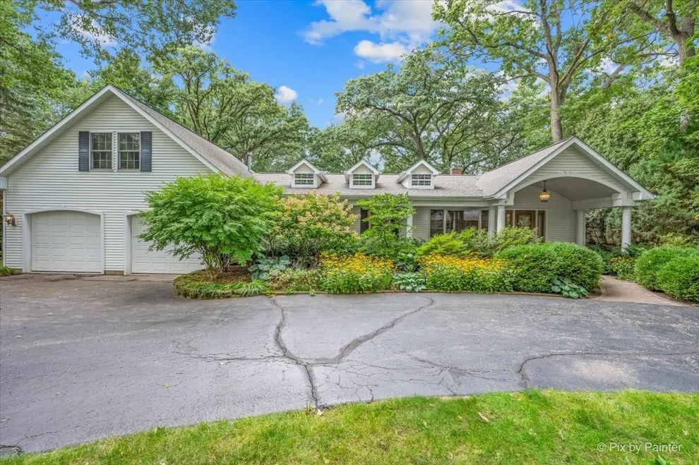 Unit for sale at 366 Warwick Lane, Lakewood, IL 60014