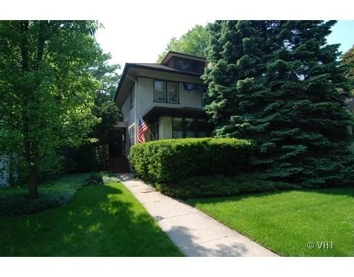 Unit for sale at 2740 BROADWAY Avenue, EVANSTON, IL 60201