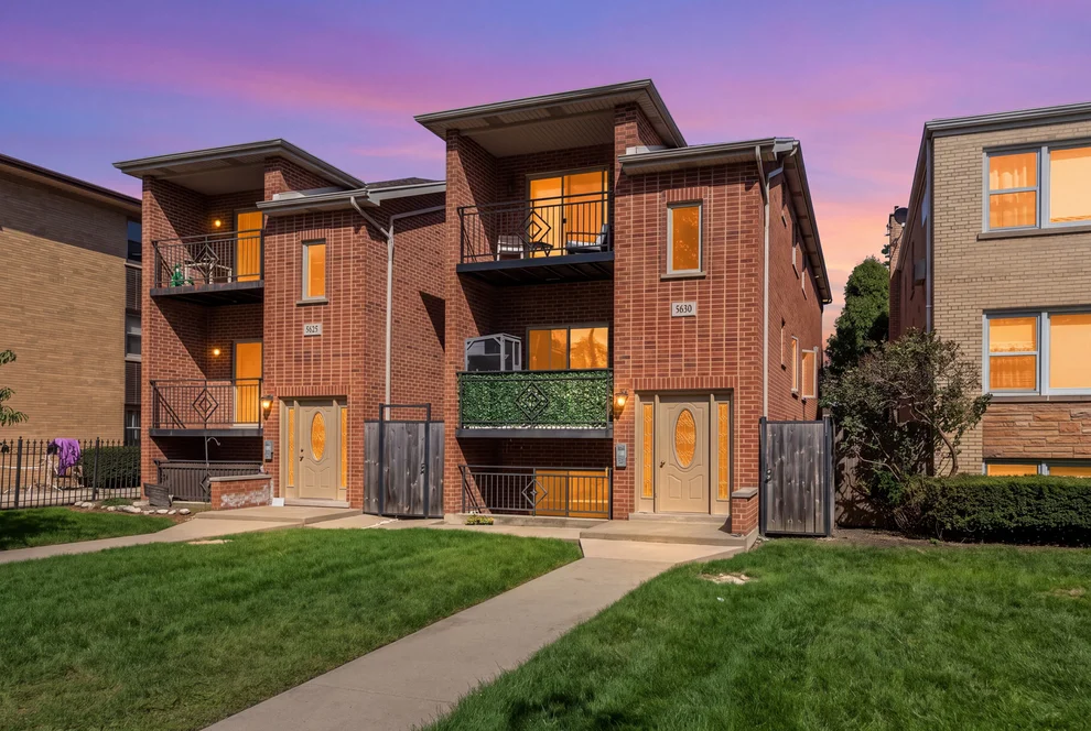 Unit for sale at 5630 W Goodman Street, Chicago, IL 60630