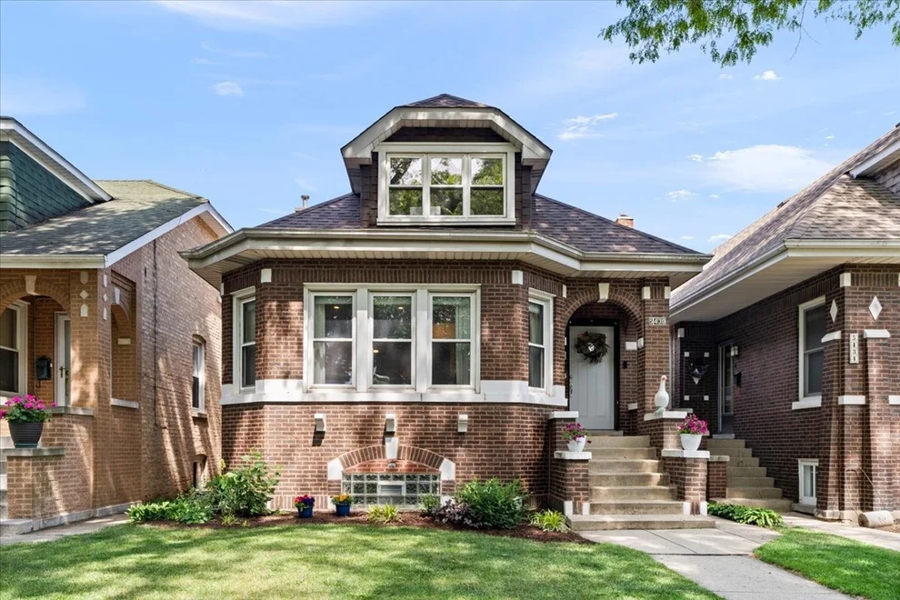 Unit for sale at 5430 N Lieb Avenue, Chicago, IL 60630