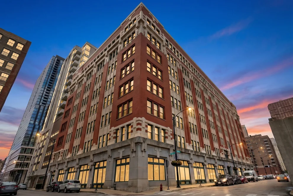 Unit for sale at 732 S Financial Place, Chicago, IL 60605