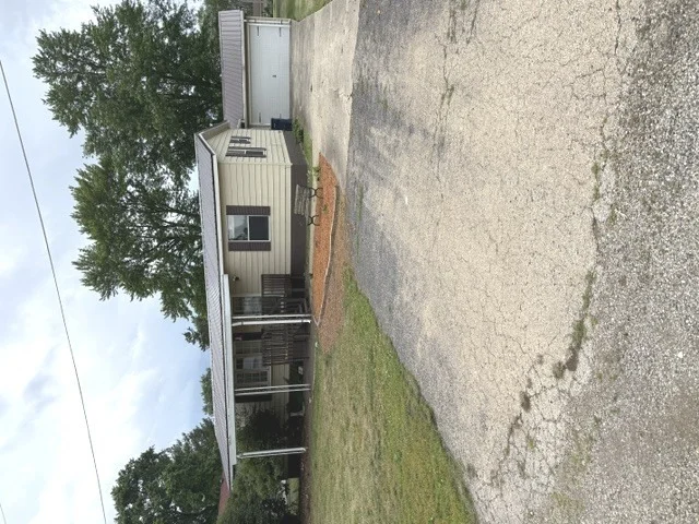 Unit for sale at 136 N Washington Street, Sheffield, IL 61361