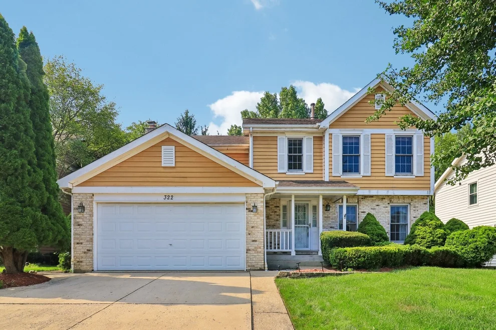 Unit for sale at 322 Chesapeake Lane, Bloomingdale, IL 60108
