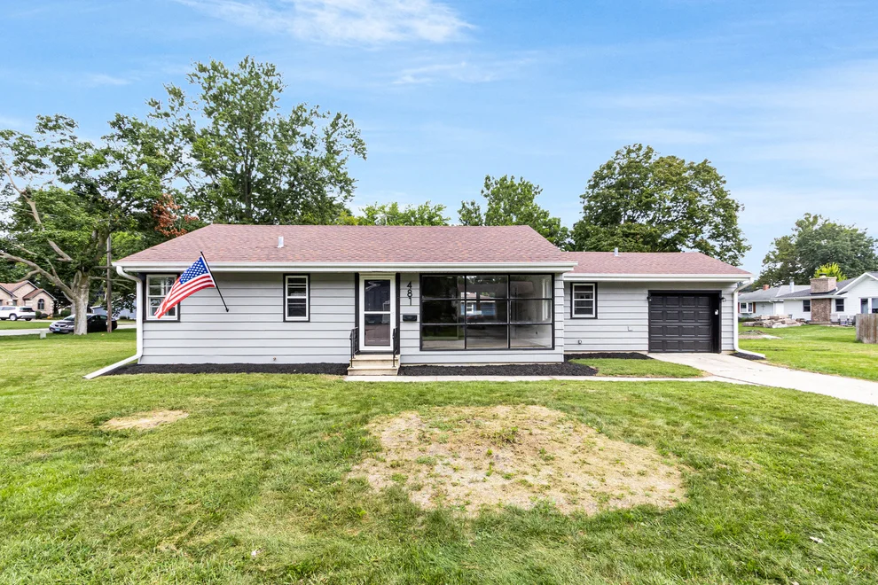 Unit for sale at 481 W 5th Street, Sandwich, IL 60548
