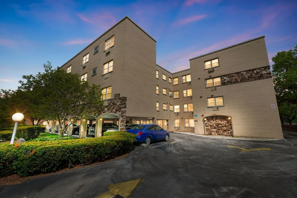 Unit for sale at 5220 Oakton Street, Skokie, IL 60077