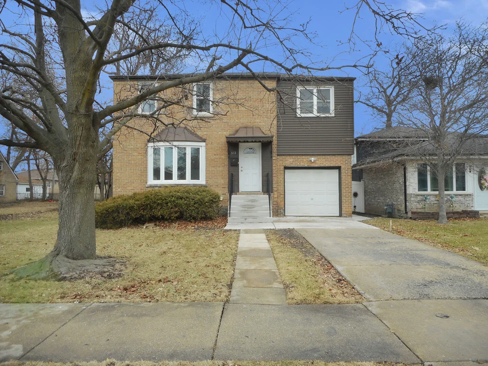 Unit for sale at 512 50th Avenue, Bellwood, IL 60104