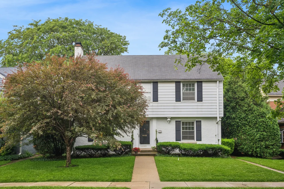 Unit for sale at 3130 Thayer Street, Evanston, IL 60201