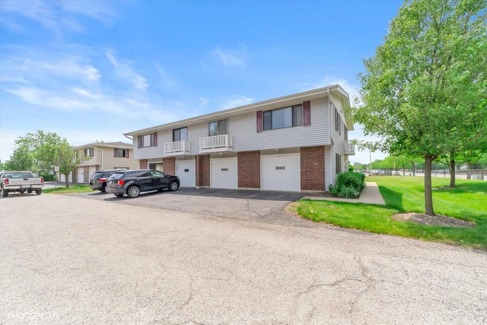 Unit for sale at 2 Dennis Court, Schaumburg, IL 60193