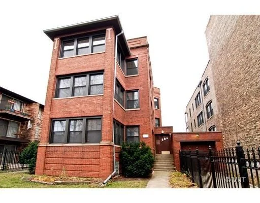 Unit for sale at 1317 W Lunt Avenue, CHICAGO, IL 60626