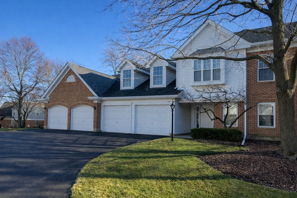Unit for sale at 1403 Clove Court, Mount Prospect, IL 60056