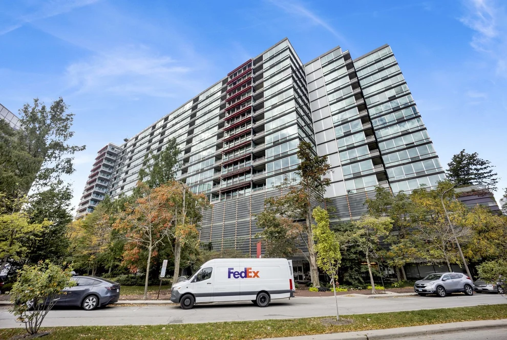 800 Elgin Road