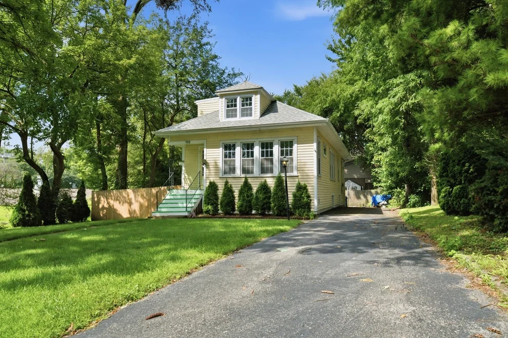 Unit for sale at 132 S Adams Street, Hinsdale, IL 60521