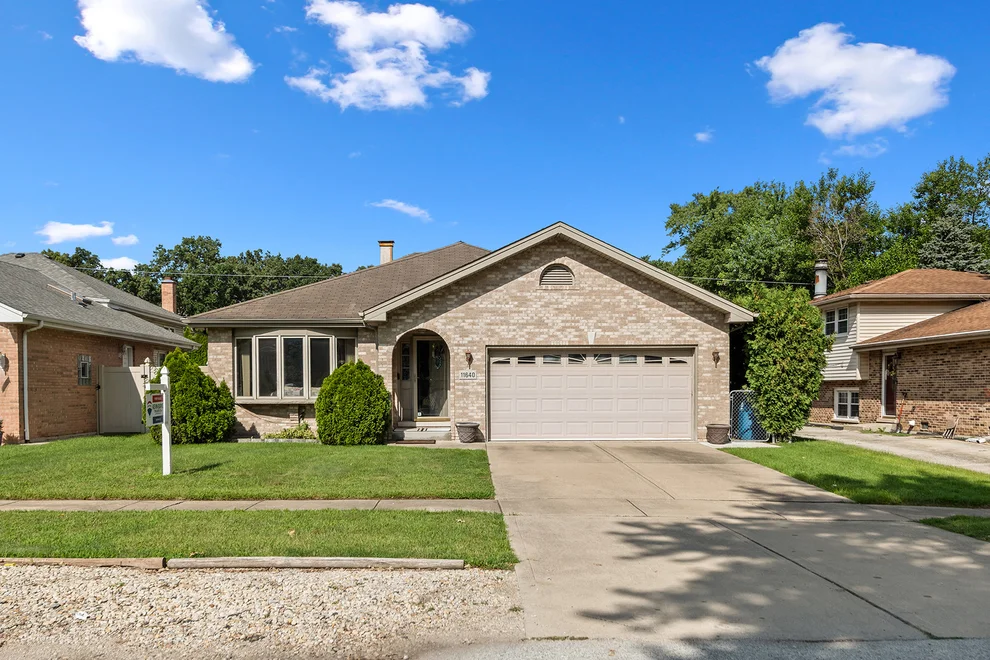 Unit for sale at 11640 S LAPORTE Avenue, Alsip, IL 60803