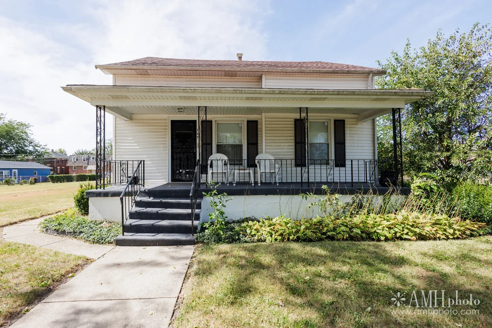 Unit for sale at 765 N Rosewood Avenue, Kankakee, IL 60901