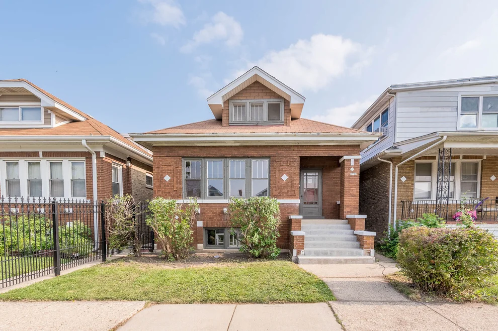 Unit for sale at 5022 W Schubert Avenue, Chicago, IL 60639